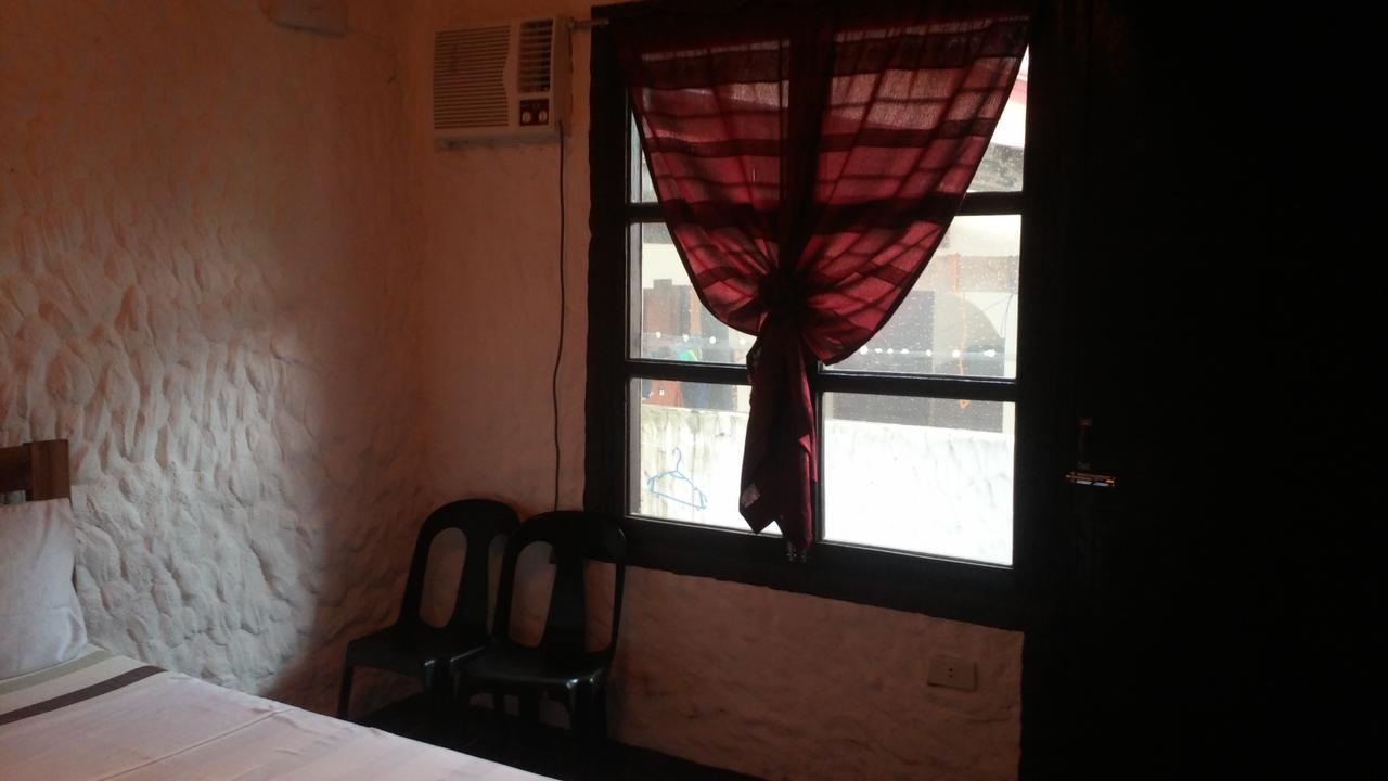 Casa Mia Resort Puerto Galera Kültér fotó